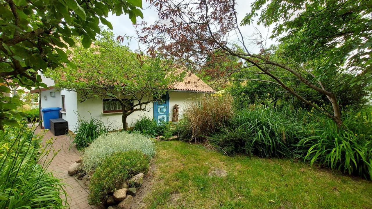 Ferienhaus Julchen Samtens Exterior photo